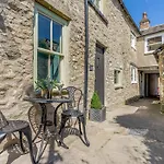 펜션 Frenchgate Mews 리치먼드
